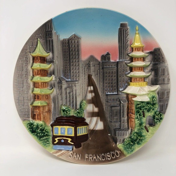 San Francisco 3D Souvenir Plate 10.25" Cable Car Chinatown Wall Hanging Japan - Picture 1 of 11